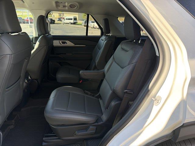 2026 Ford Explorer - $37,988