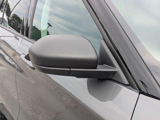 2026 Ford Explorer - $38,990