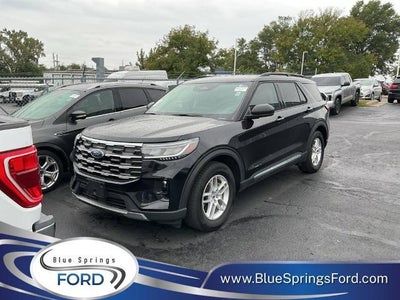2025 Ford Explorer Active 4DR SUV