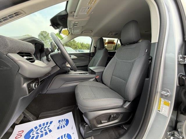 2025 Ford Explorer - $36,700