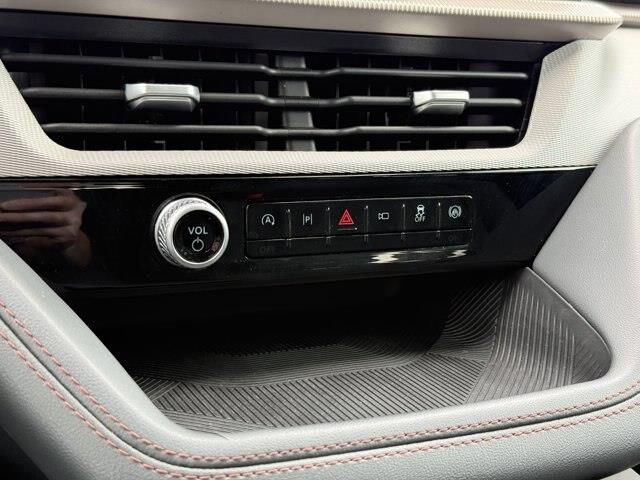 2025 Ford Explorer - $36,700