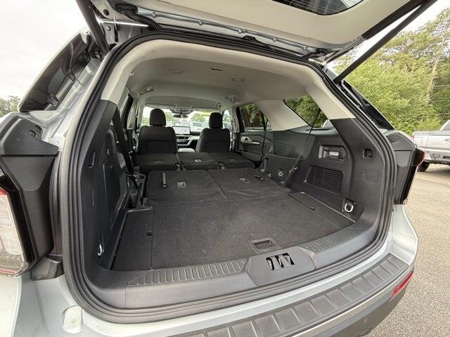2025 Ford Explorer - $36,700