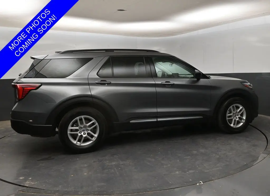 2025 Ford Explorer - $34,980