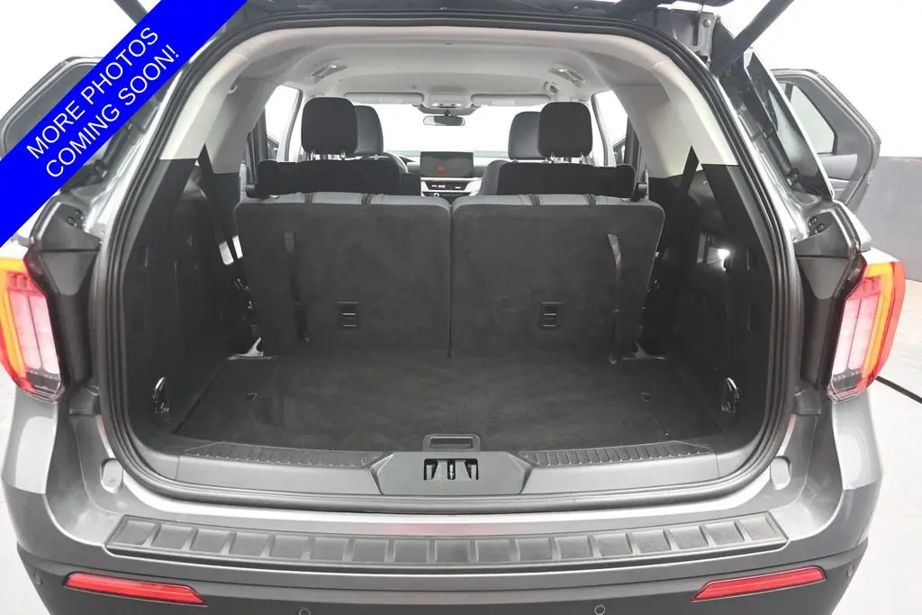 2025 Ford Explorer - $34,980