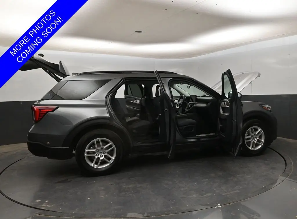 2025 Ford Explorer - $34,980