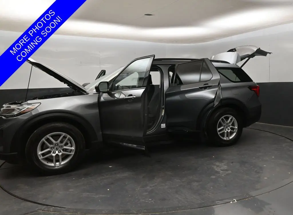 2025 Ford Explorer - $34,980
