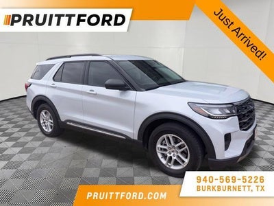 2025 Ford Explorer Active 4DR SUV