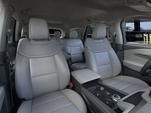 2026 Ford Explorer - $34,391