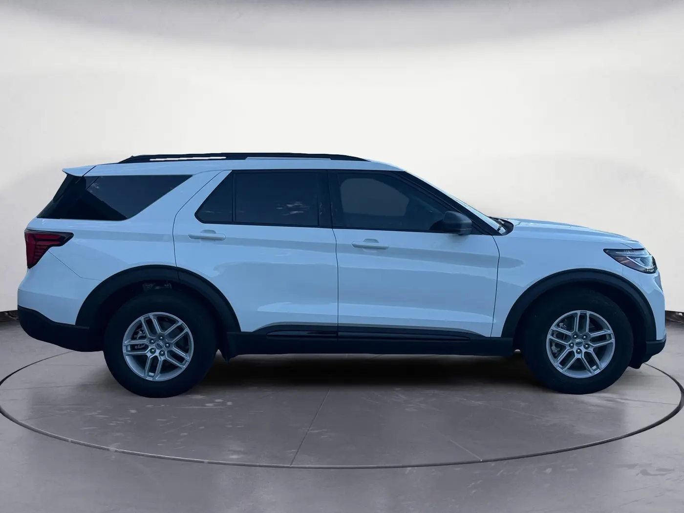 2026 Ford Explorer - $40,707