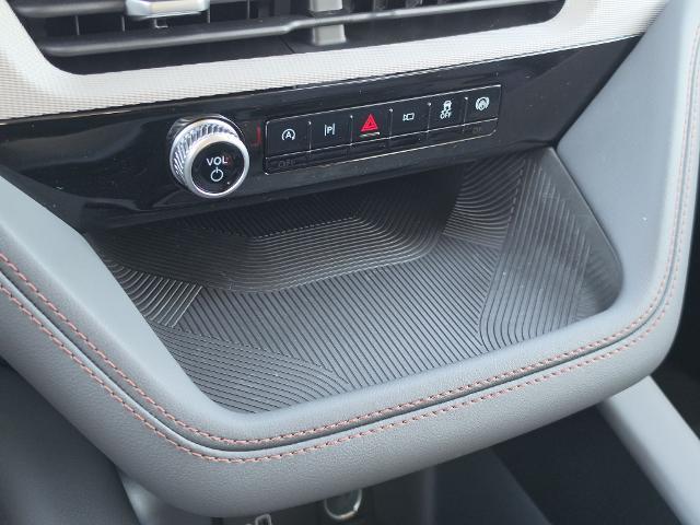2026 Ford Explorer - $39,995