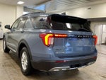 2025 Explorer Thumbnail 5