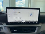 2025 Explorer Thumbnail 18