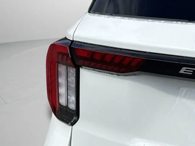 2026 Ford Explorer - $40,688
