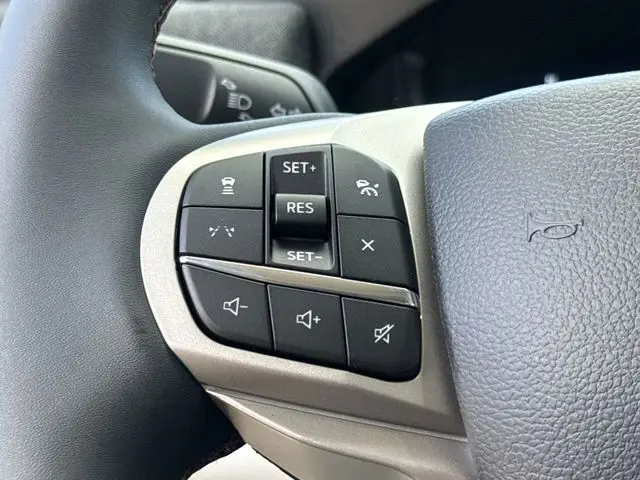 2026 Ford Explorer - $40,688