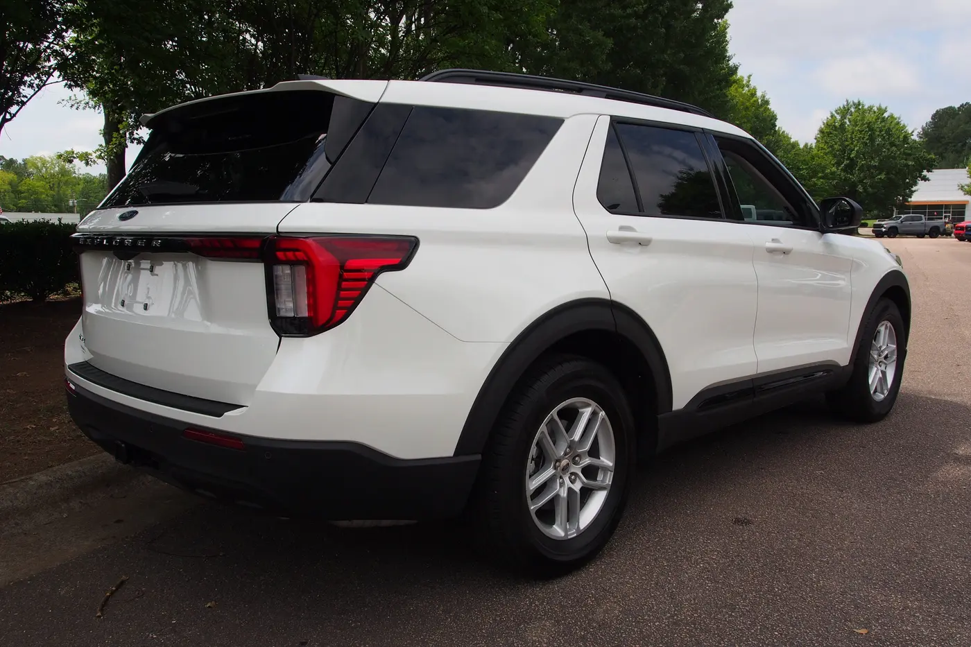 2026 Ford Explorer - $39,677