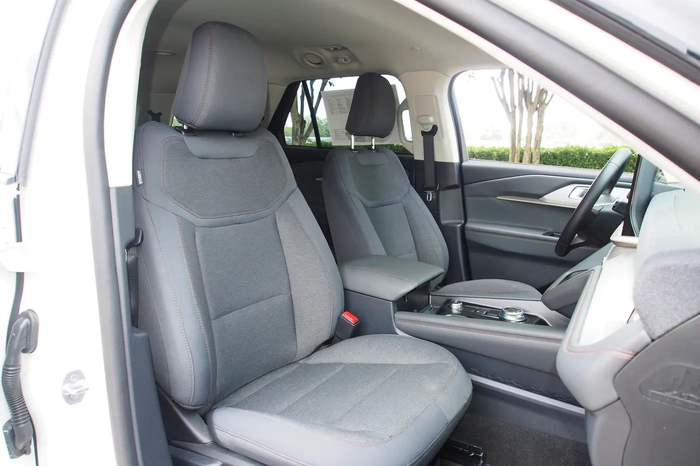 2026 Ford Explorer - $36,584