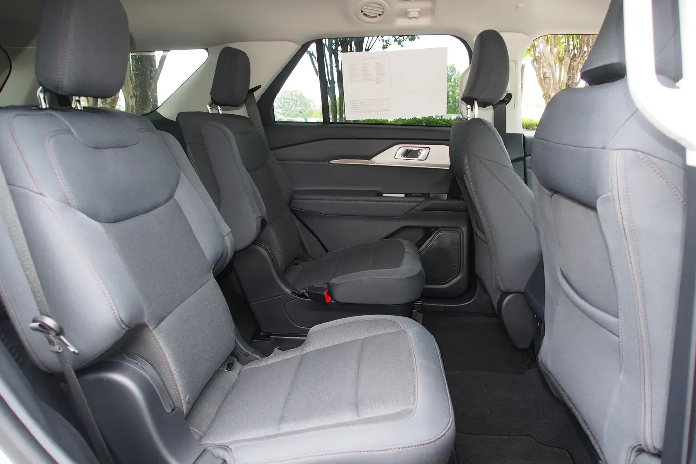 2026 Ford Explorer - $36,584