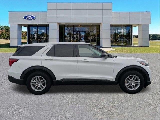 2026 Ford Explorer - $38,990