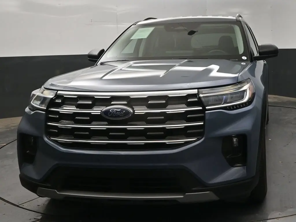 2025 Ford Explorer - $33,988