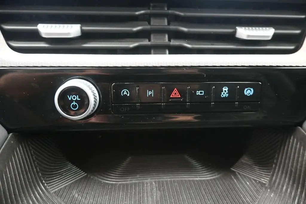 2025 Ford Explorer - $33,988