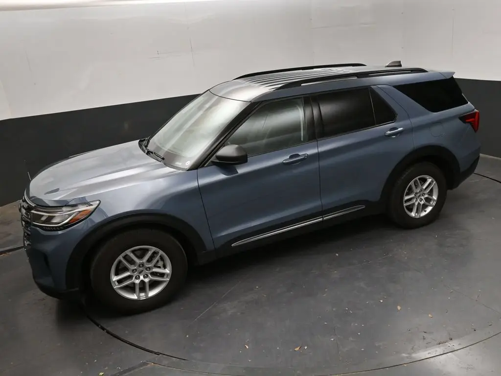 2025 Ford Explorer - $33,988