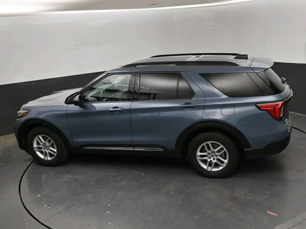 2025 Ford Explorer - $33,988