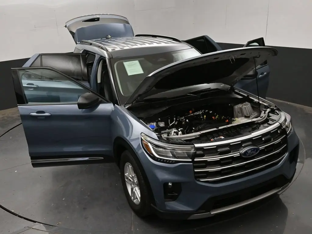 2025 Ford Explorer - $33,988