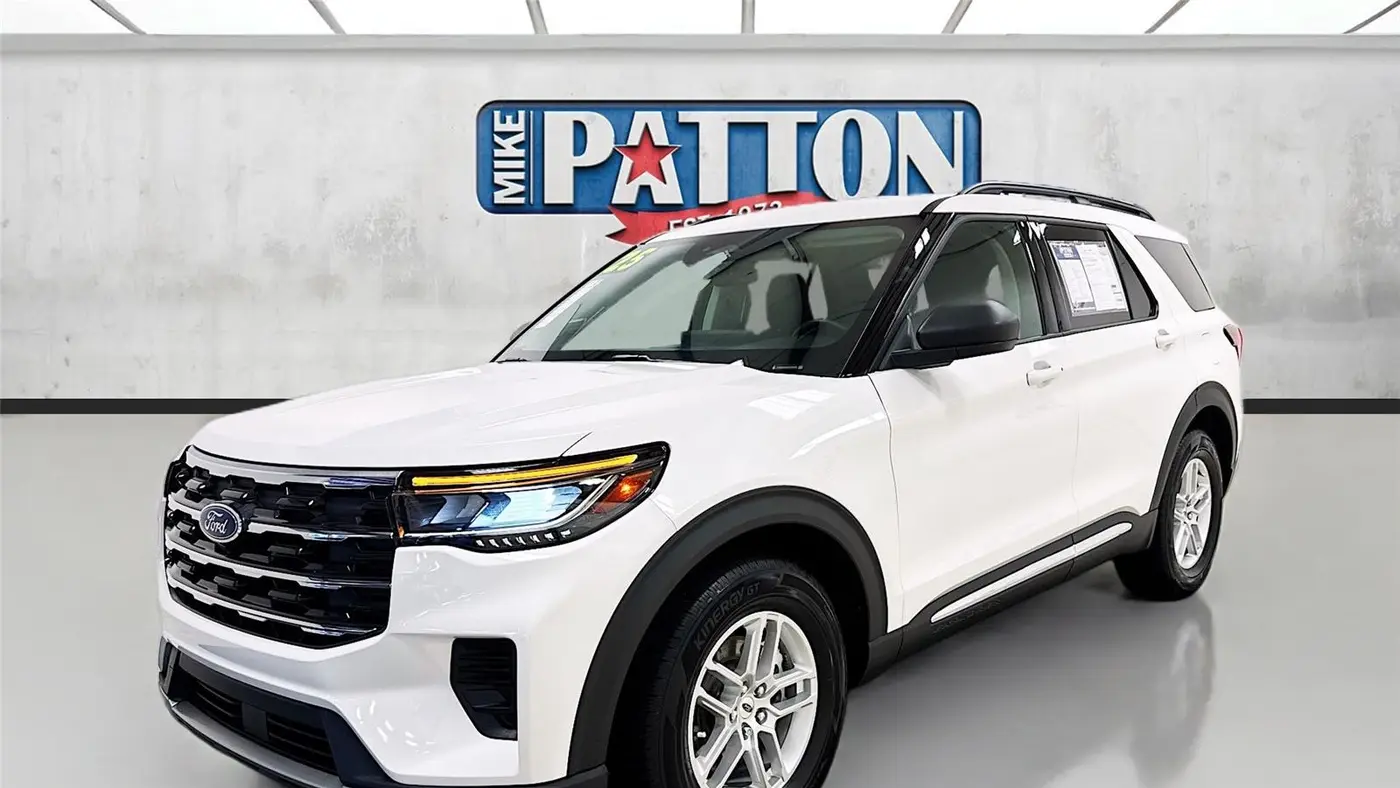 2025 Ford Explorer Active