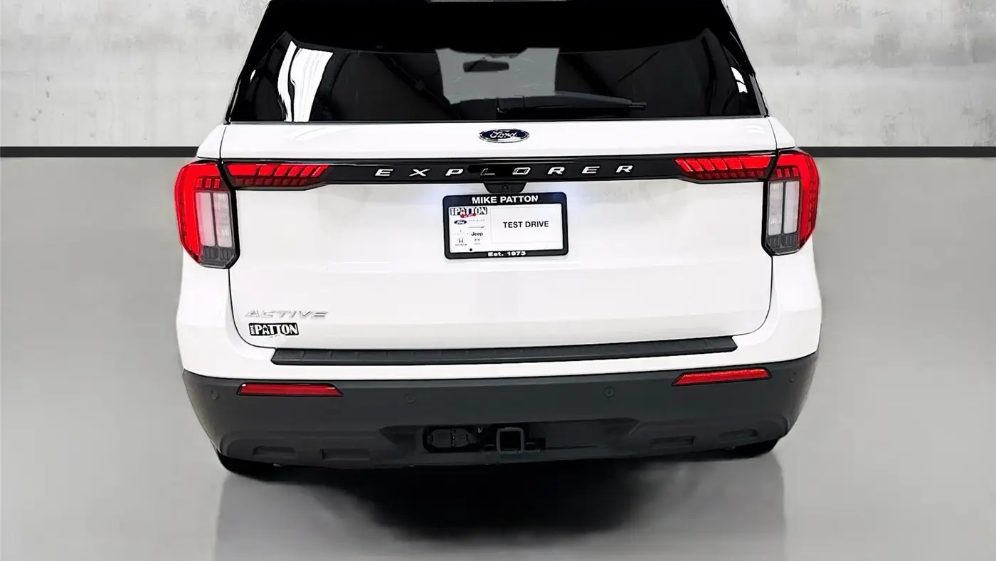 2025 Ford Explorer Active