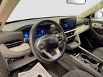 2025 Explorer Thumbnail 9