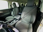 2025 Explorer Thumbnail 21