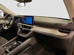2025 Explorer Thumbnail 29