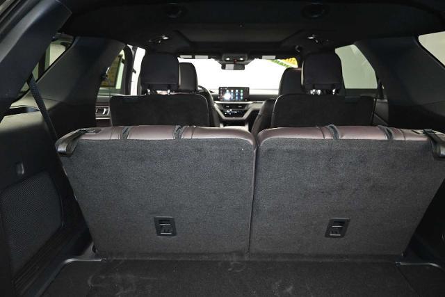 2025 Ford Explorer - $39,786