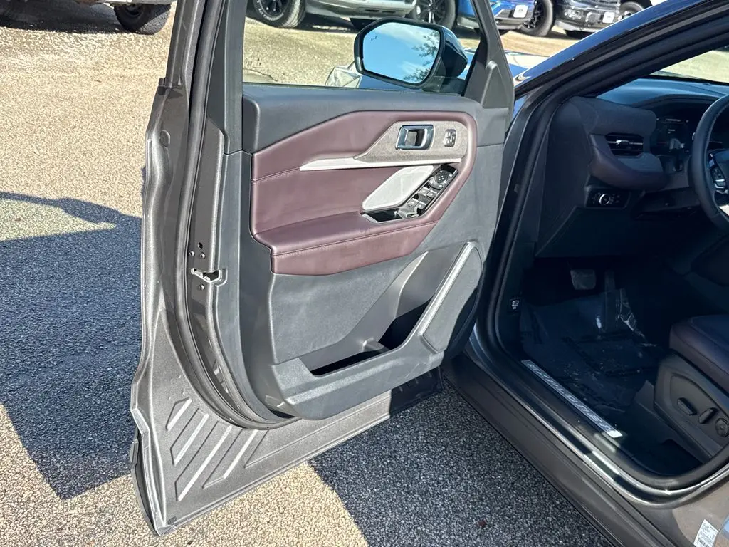 2026 Ford Explorer - $44,900
