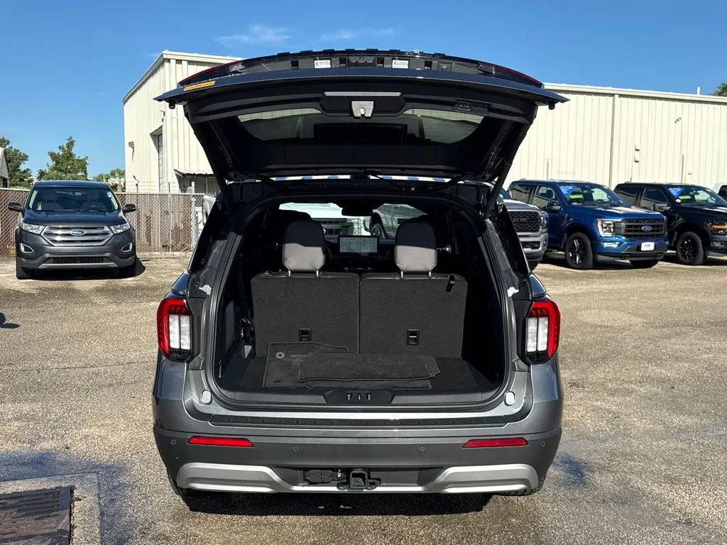 2026 Ford Explorer - $44,900
