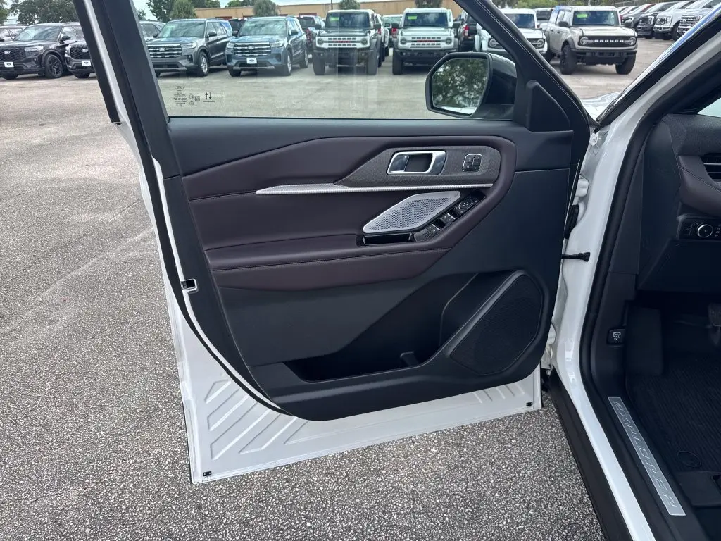 2026 Ford Explorer - $44,900