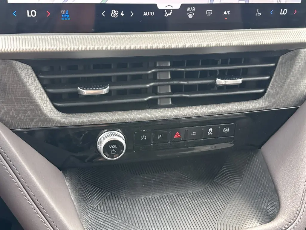 2026 Ford Explorer - $44,900