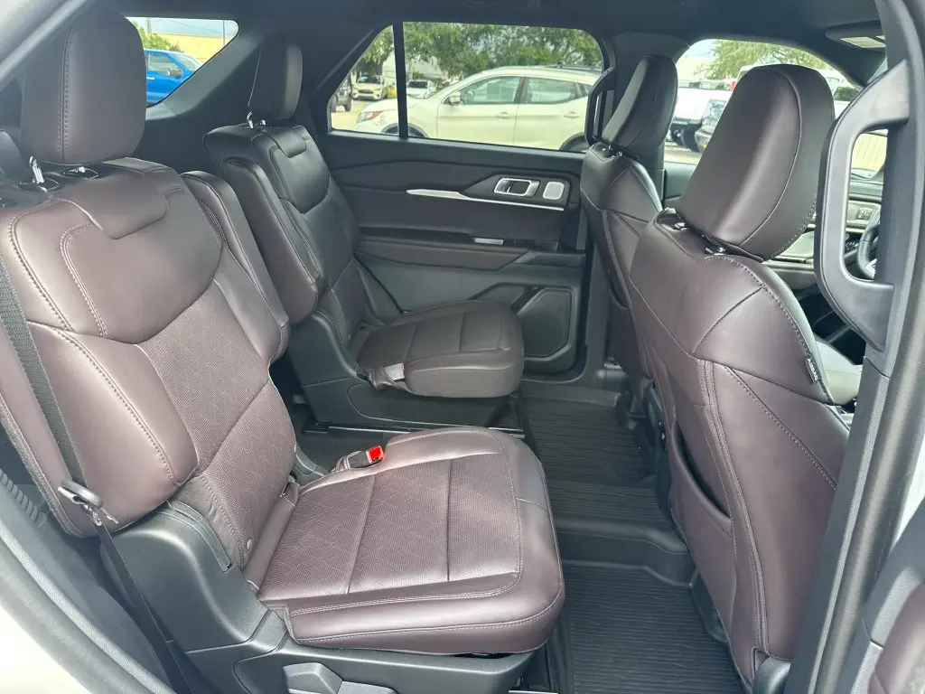 2026 Ford Explorer - $44,900