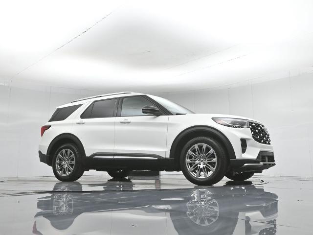 2025 Ford Explorer - $46,385