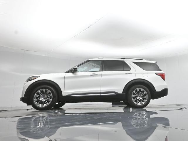 2025 Ford Explorer - $46,385
