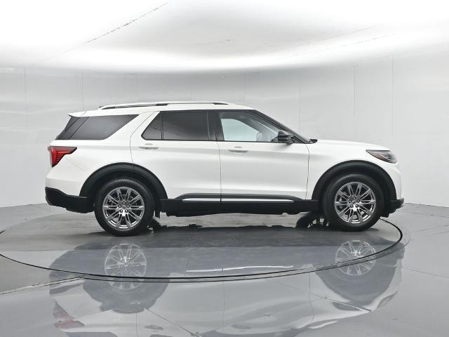 2025 Ford Explorer - $46,385