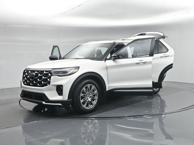 2025 Ford Explorer - $46,385