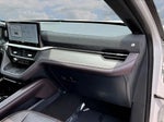2025 Explorer Thumbnail 28