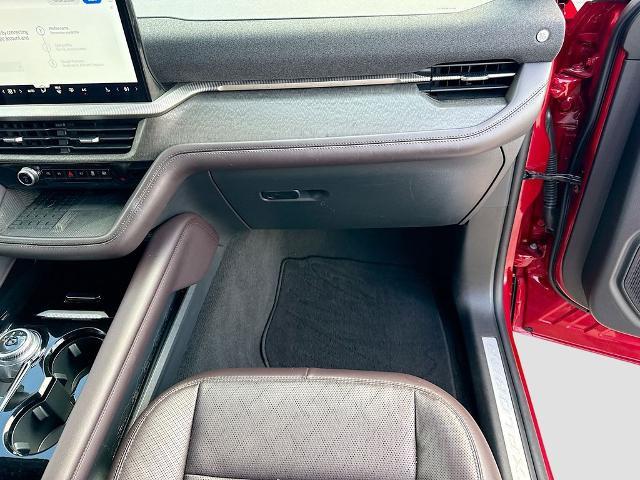 2025 Ford Explorer - $39,783