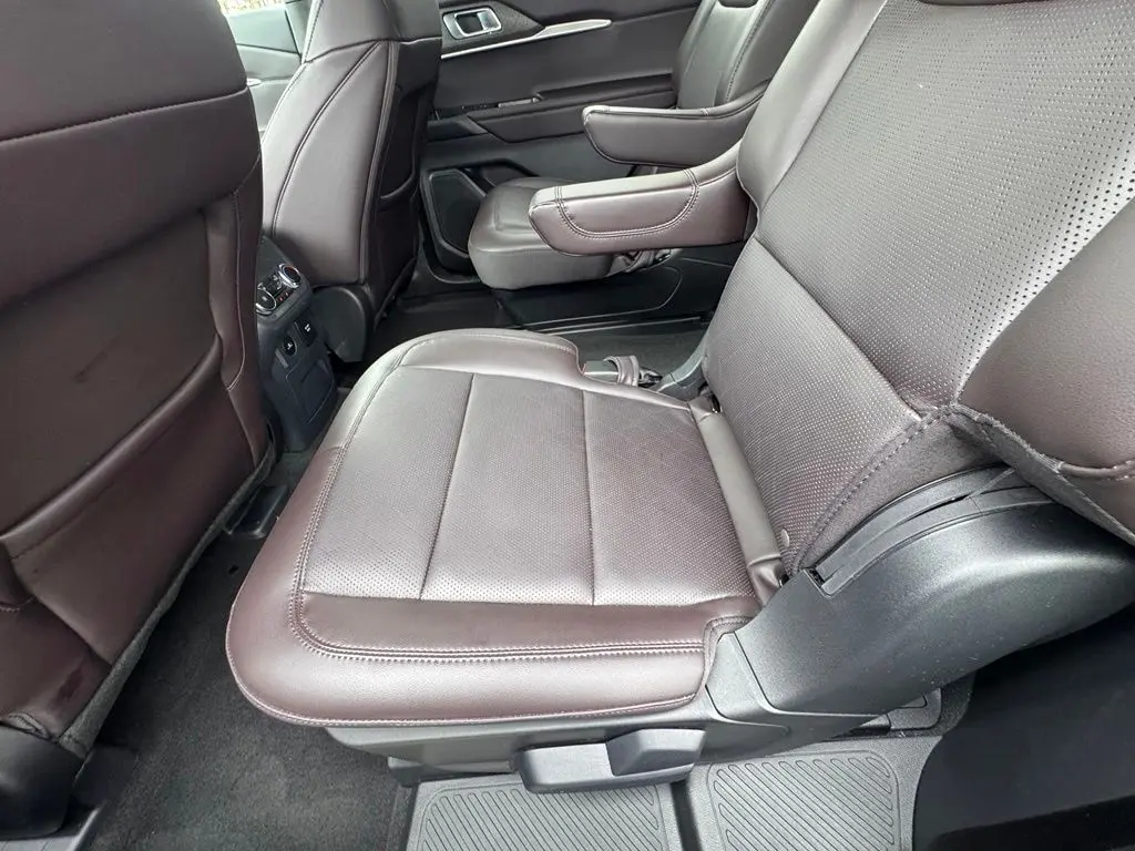 2026 Ford Explorer - $53,021