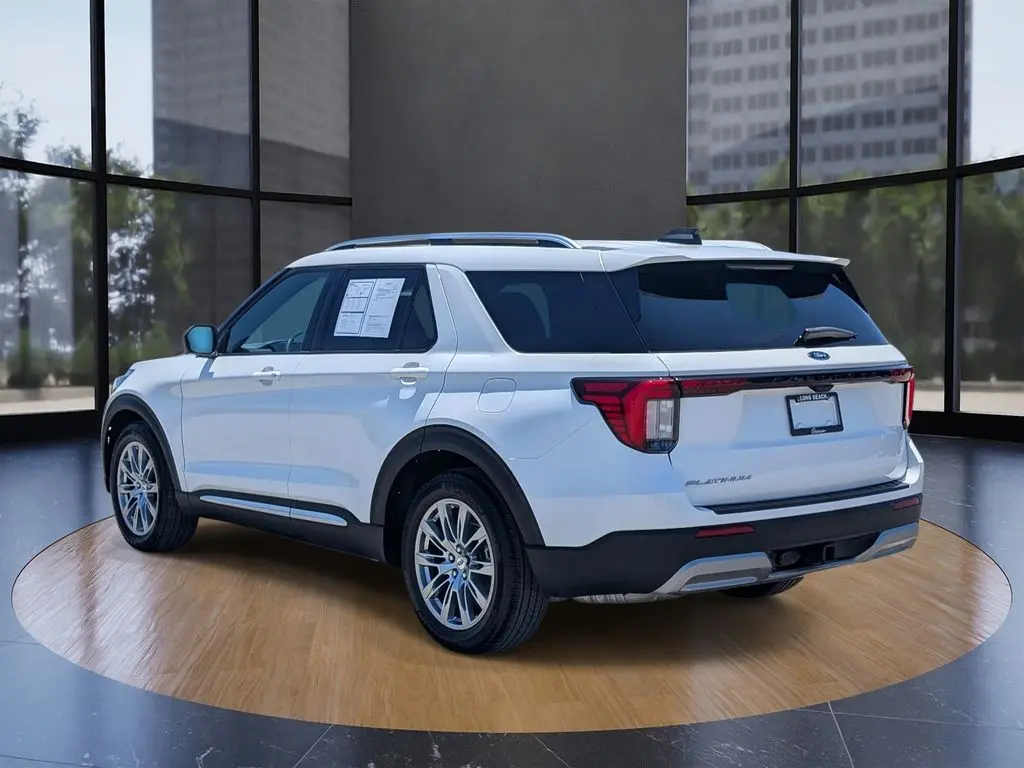 2025 Ford Explorer - $45,995