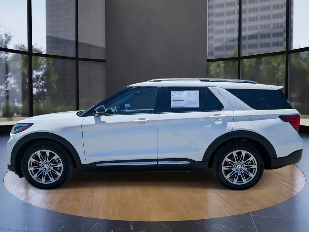 2025 Ford Explorer - $45,995