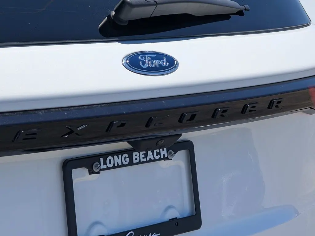 2025 Ford Explorer - $45,995