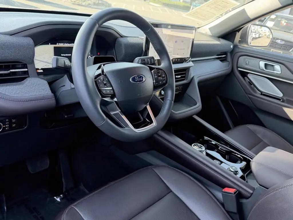 2026 Ford Explorer - $50,591