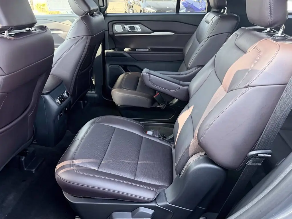 2026 Ford Explorer - $50,591